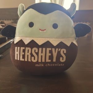 Dracula Hersheys Squishmallow